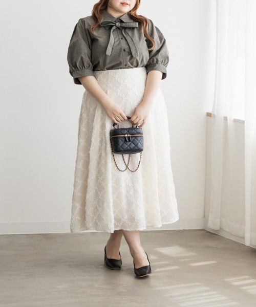 CLETTE(クレット)の「CLETTEオリジナルリボンタイチェック柄半袖ブラウス(シャツ/ブラウス・レディース・レッド/グリーン・4L/3L/LL)」の4枚目の写真