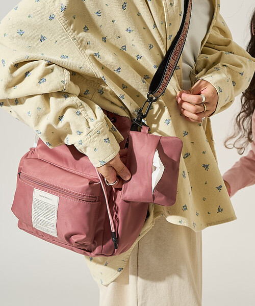 FREAK'S STORE(フリークスストア)の「THEATRE PRODUCTS × FREAK'S STORE/シアタープロダクツ 別注 撥水マルチ ペアレンツ ジャガードテープ リュックショルダー/親子で使えるバッグ/ペアレンツバッグ(マザーズバッグ・レディース・ブラック/ピンク・フリ-)」の8枚目の写真