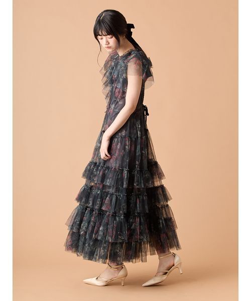 LILY BROWN（リリーブラウン）の「ボタニカルチュールティアードドレス（ドレス・レディース・ベージュ/チャコールグレー・1/0）」の6枚目の写真