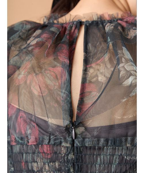 LILY BROWN（リリーブラウン）の「ボタニカルチュールティアードドレス（ドレス・レディース・ベージュ/チャコールグレー・1/0）」の13枚目の写真