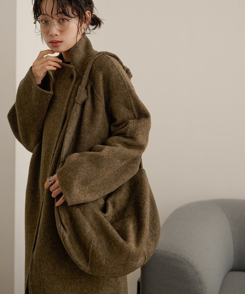 LAULEN(ローレン)の「stand collar wrap belted long coat /スタンドカラーラップベルト付きロングコート(ノーカラーコート・レディース・チャコールグレー/カーキ・FREE)」の12枚目の写真