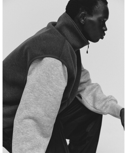 トップス TECH SCUBA KNIT STAND COLLAR VEST DAIWA PIER39 (ダイワピア39) TECH SCUBA KNIT STAND COLLAR VEST BE