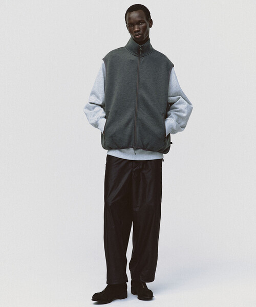 DAIWA PIER39（ダイワピア39）の「DAIWA PIER39 | TECH SCUBA KNIT STAND COLLAR VEST MEN（ベスト・メンズ・オリーブ/チャコール・S/M/L）」の17枚目の写真