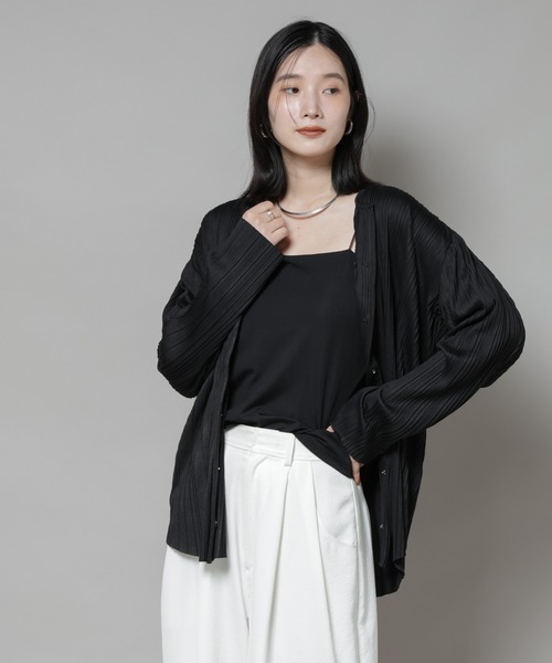 NANO universe（ナノユニバース）の「プリーツカットスナップシャツ（シャツ/ブラウス・レディース・ブラック/ホワイト/グリーン・FREE）」の16枚目の写真