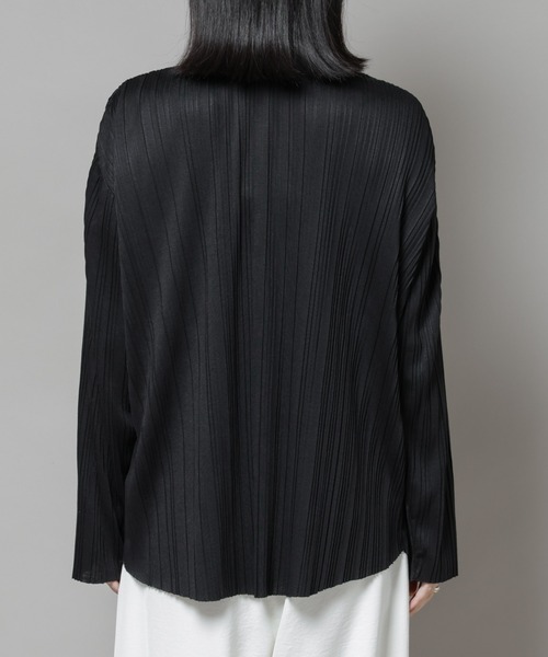 NANO universe（ナノユニバース）の「プリーツカットスナップシャツ（シャツ/ブラウス・レディース・ブラック/ホワイト/グリーン・FREE）」の12枚目の写真