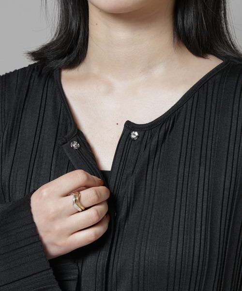 NANO universe（ナノユニバース）の「プリーツカットスナップシャツ（シャツ/ブラウス・レディース・ブラック/ホワイト/グリーン・FREE）」の5枚目の写真