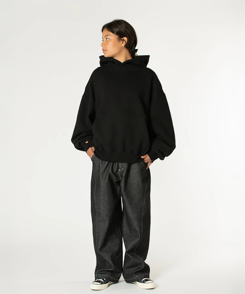 WISM(ウィズム)の「Estudio Niksen / エストゥディオ・ニクセン Signature Thumb Hoodie(パーカー・メンズ・ライトグレー/ブラック・FREE)」の10枚目の写真