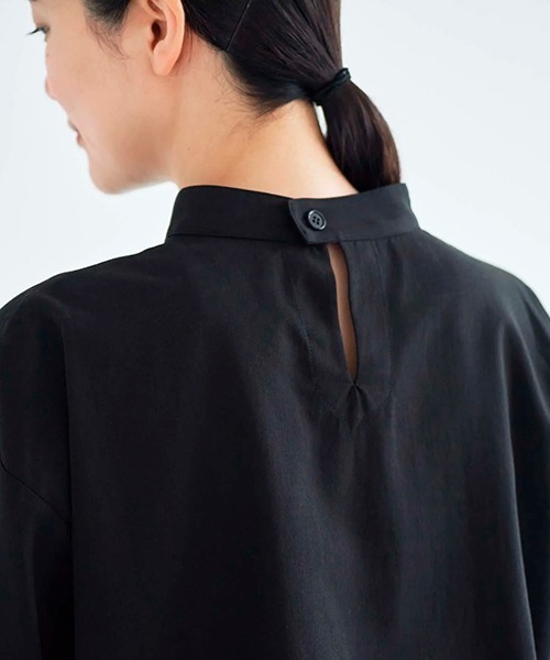 ata(アタ)の「ata blouse 2. / 綿テンセル スタンドカラーブラウス(シャツ/ブラウス・レディース・ブラック/サックスブルー・MEDIUM)」の10枚目の写真
