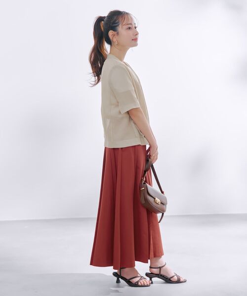 COHINA(コヒナ)の「ランダムタックプリーツスカート 【低身長・小柄女性】(スカート・レディース・ベージュ/ホワイト/レッド・XS-Short/S-Short/XS-Regular/S-Regular)」の21枚目の写真