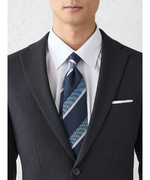 Perfect Suit FActory(パーフェクトスーツファクトリー)の「《WOOLY WASH SUIT》WEB限定スーツ【洗える/ウールライク】ストライプ ネイビー(スーツセット・メンズ・ネイビー・AB5/AB6/Y5/Y6/A5/A6/AB7/A4/BB5/BB6/AB8/Y4/A7/Y7/AB4/A8/BB8/BB7/BB4)」の12枚目の写真