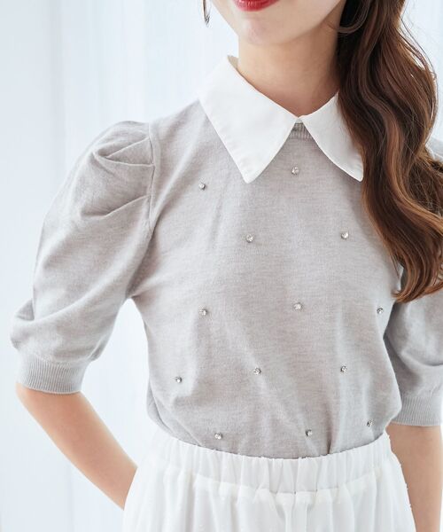 MAJESTIC LEGON（マジェスティックレゴン）の「2way襟付きビジューニット（ニット/セーター・レディース・ブラック/グレー/アイボリー/ボルドー・MEDIUM）」の18枚目の写真