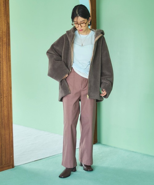 Doux archives（ドゥアルシーヴ）の「オーバーボアフーディブルゾン（ブルゾン・レディース・チャコールグレー/モカ/アイボリー・38）」の4枚目の写真