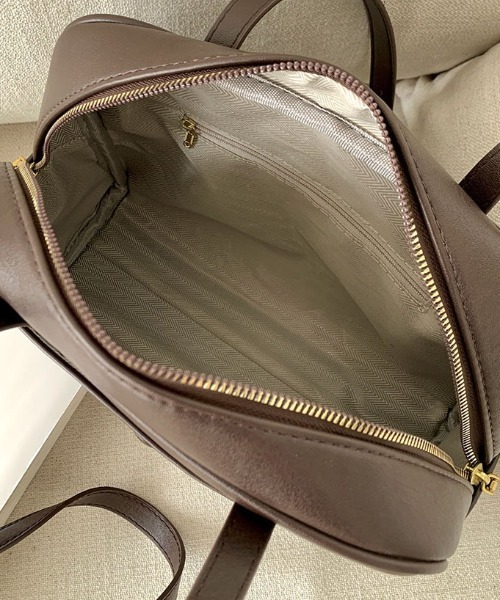 LAC-VERT(ラック・ヴェール)の「フェイクレザーボストンハンドバッグ(ハンドバッグ・レディース・ブラウン/ブラック・FREE)」の18枚目の写真