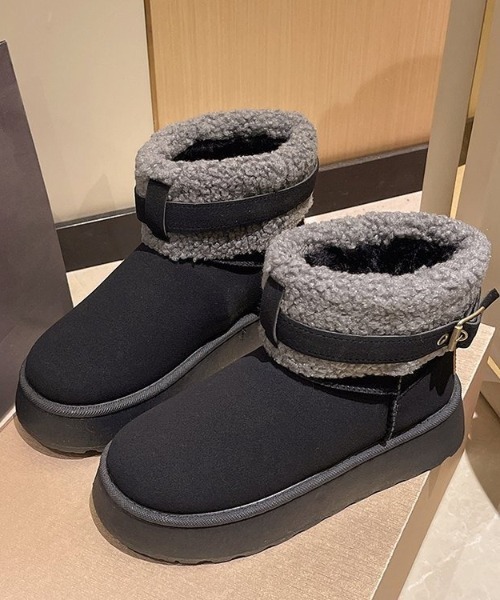 lilful（リルフル）の「ふわふわボア 厚底ベルトムートンショートブーツ（ブーツ・レディース・ブラック/ブラウン・M/L）」の12枚目の写真