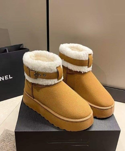 lilful（リルフル）の「ふわふわボア 厚底ベルトムートンショートブーツ（ブーツ・レディース・ブラック/ブラウン・M/L）」の17枚目の写真