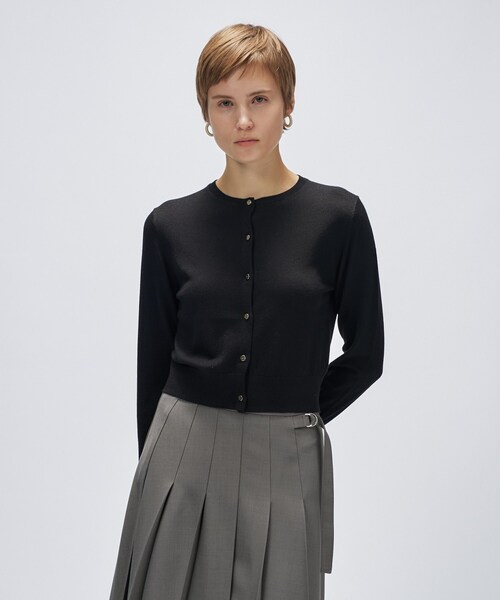 cloenc（クロエンス）の「【手洗い可】シルクカシミヤ混ベーシックニットカーディガン（カーディガン/ボレロ・レディース・ブラック系8/グレー系4/ホワイト系9/ブラウン系8・02）」の13枚目の写真