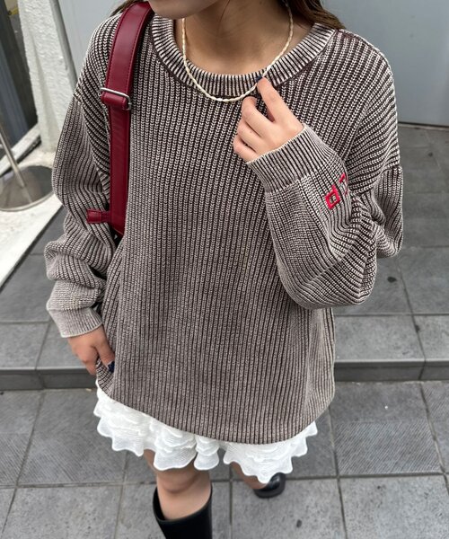 CIAOPANIC(チャオパニック)の「ストーンウォッシュニットプルオーバー(パーカー・レディース・ピンク/ブラック/ブラウン・FREE)」の3枚目の写真