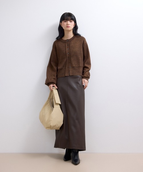 ADAM ET ROPE'（アダムエロペ）の「【WEB限定】フォルムナイロンショルダーバッグ（ショルダーバッグ・レディース・ブラック/オフホワイト/キャメル・FREE）」の16枚目の写真