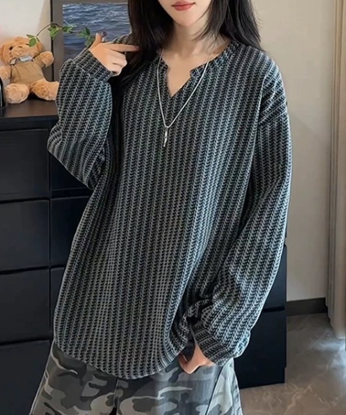 CELENA BEATS(セレナビーツ)の「リラックス Vスリット ワッフル プルオーバー(Tシャツ/カットソー・メンズ・ホワイト/ブラック/グレー系その他・M/L)」の20枚目の写真