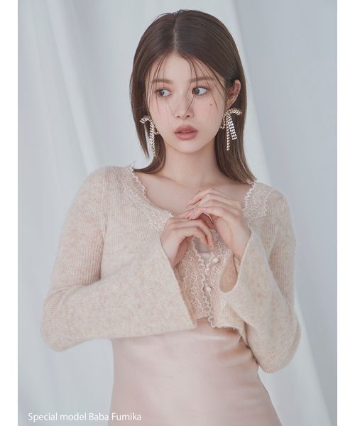 SNIDEL（スナイデル）の「キャミワンピースモヘアカーディガンセット（ワンピース・レディース・ホワイト/ピンク/モカ・0/1）」の5枚目の写真