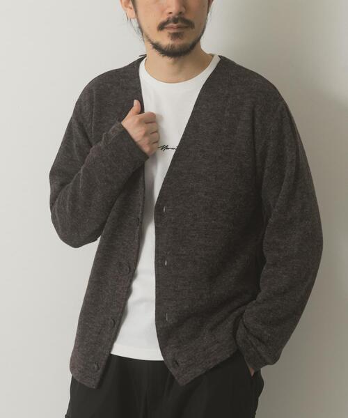 ITEMS URBANRESEARCH(アイテムズ アーバンリサーチ)の「キモウメランジカーディガン+長袖刺繍Tセット(Tシャツ/カットソー・メンズ・ブラウン/ベージュ/ブラック/ブルー・MEDIUM/LARGE)」の2枚目の写真