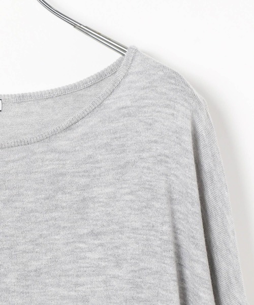 BAYFLOW（ベイフロー）の「[薄地で初秋から活躍する]16Gワイドニットプルオーバー（ニット/セーター・レディース・レッド/グレー/ブルー/ブラック・FREE）」の22枚目の写真