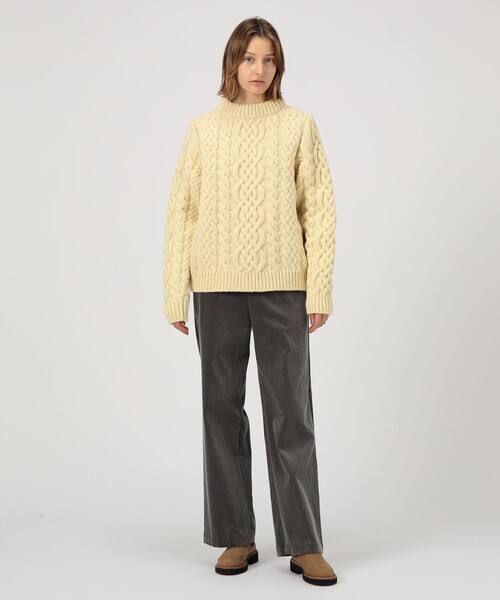 BASERANGE LENS ウールケーブル ハイネックプルオーバー（ニット