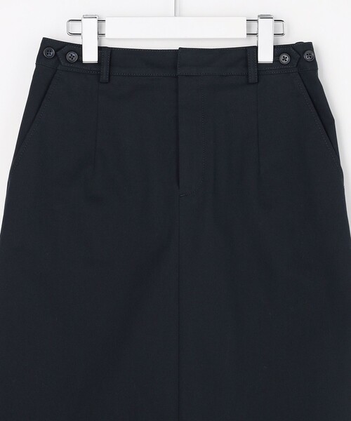 J.PRESS Ladies(J.プレス レディス)の「チノストレッチ ナロー スカート(スカート・レディース・ベージュ系/ネイビー系・S/XS)」の3枚目の写真