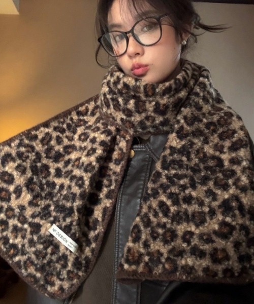 セール】ヒョウ柄もこもこマフラー（マフラー）｜ViViDAY（ビビデー
