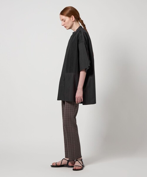 Pheeta（フィータ）の「＜Pheeta＞Trinity ハーフスリーブ シャツ -UNISEX-/014CUN-SH21（シャツ/ブラウス・レディース・ブラック/ホワイト・2/1）」の10枚目の写真