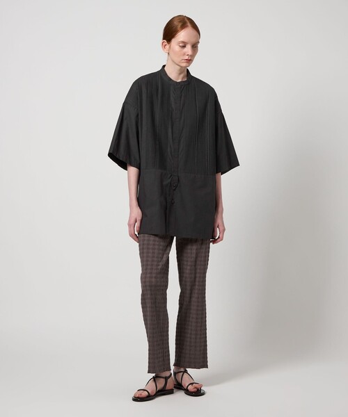 Pheeta（フィータ）の「＜Pheeta＞Trinity ハーフスリーブ シャツ -UNISEX-/014CUN-SH21（シャツ/ブラウス・レディース・ブラック/ホワイト・2/1）」の11枚目の写真