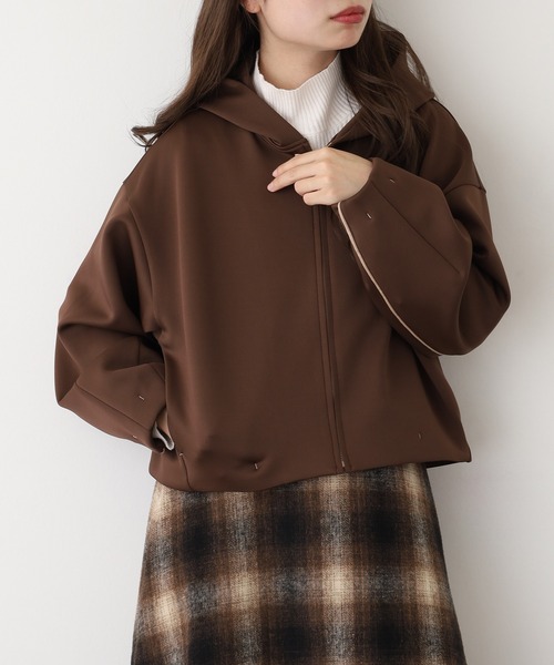 EGLANTINE(エグランティーヌ)の「EGLANTINE ダンボールフーディジャケット(パーカー・レディース・ブラウン/ベージュ/ブラック・38)」の11枚目の写真