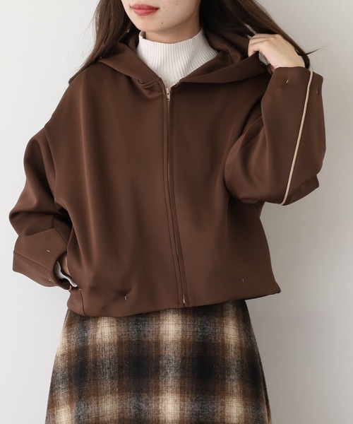 EGLANTINE(エグランティーヌ)の「EGLANTINE ダンボールフーディジャケット(パーカー・レディース・ブラウン/ベージュ/ブラック・38)」の12枚目の写真
