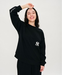 MLB(エムエルビー)【メンズ】刺繍ロゴスウェットプルオーバー