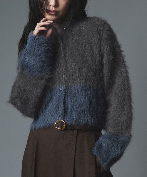 W:Huku（フーク）の「バイカラーシャギーニットカーディガン / Two