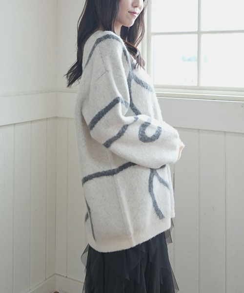 archives（アルシーヴ）の「ニュアンスＪＱミドルニットプルオーバー（ニット/セーター・レディース・アイボリー/グレー/チャコールグレー・MEDIUM）」の7枚目の写真