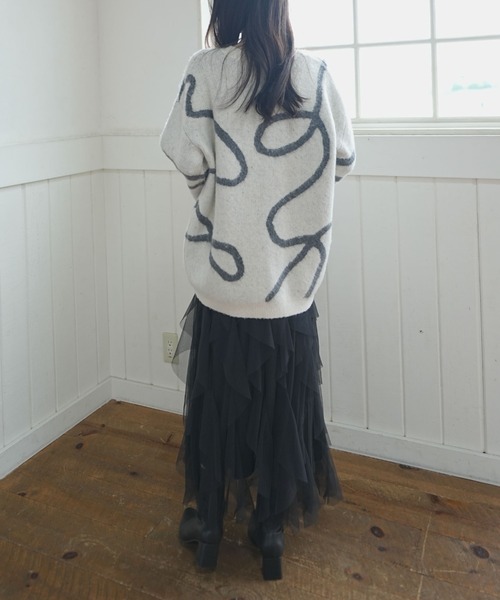 archives（アルシーヴ）の「ニュアンスＪＱミドルニットプルオーバー（ニット/セーター・レディース・アイボリー/グレー/チャコールグレー・MEDIUM）」の13枚目の写真