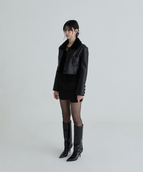NOT YOUR ROSE(ノットユアローズ)の「ショートリバーシブルレザームートン (ブラック)(ムートンコート・レディース・その他・MEDIUM/SMALL)」の4枚目の写真