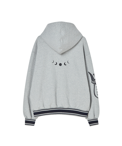 NYXX（エヌワイエックスエックス）の「EMBLEM PRINTING HOOD ZIP-UP GRAY（パーカー・レディース・その他・FREE）」の3枚目の写真
