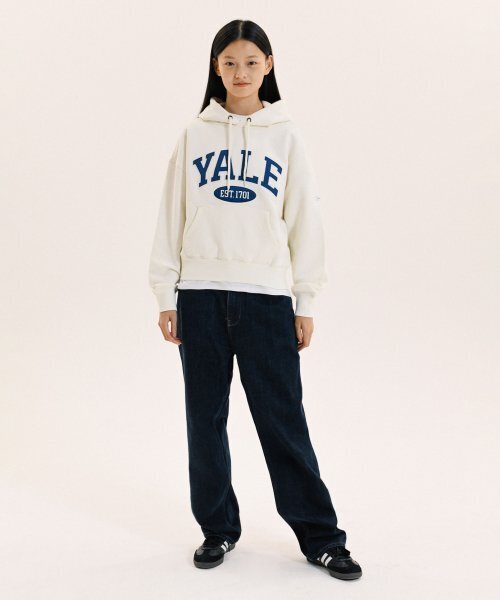 YALE（イェール）の「ツートンアーチクロップフード_アイボリー（パーカー・レディース・その他・SMALL/MEDIUM）」の6枚目の写真
