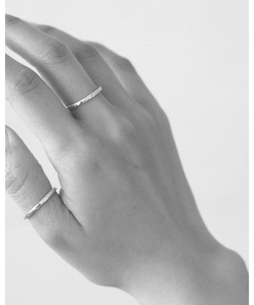 ANOTHERLAYER（アナザーレイヤー）の「Hammer Ring - Silver (silver925)（リング・レディース・シルバー・11/9/7/12/16）」の2枚目の写真