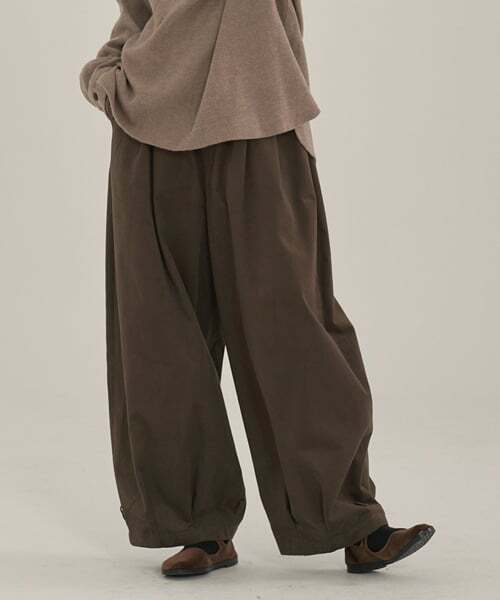 MALEN(マレン)の「ユニセックスループバルーンパンツブラウン(その他パンツ・メンズ・その他・MEDIUM/X-LARGE)」の1枚目の写真