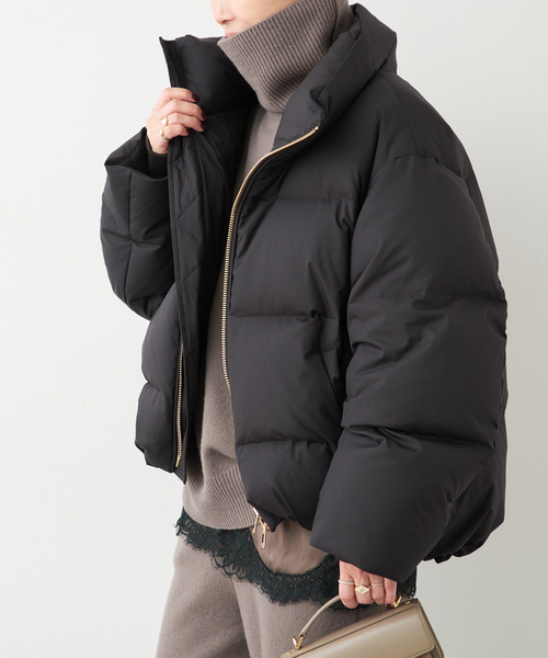 Deuxieme Classe(ドゥーズィエムクラス)の「HYGGE ダウンコート(ダウンジャケット/コート・レディース・カーキ/ブラック・FREE)」の12枚目の写真