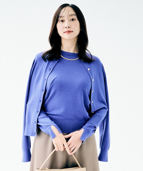 UNTITLED(アンタイトル)の「【アンサンブル可/洗える】ウォームスパン カーディガン(カーディガン/ボレロ・レディース・ブルー系その他/ホワイト系7/ブラック系4/ライトグレー系4/レッド系1・48/00/02/04/44)」の12枚目の写真