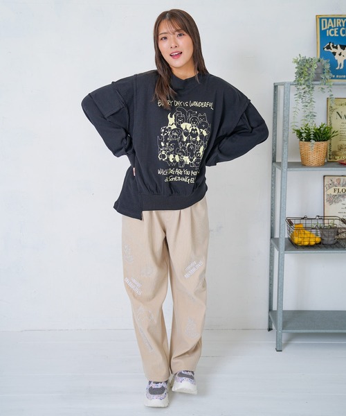 ScoLar Parity（スカラーパリティ）の「353129：ラビルとネコのスノーメモリー裏起毛パンツ（デニムパンツ・レディース・ブラック/ベージュ/ブルー・M）」の15枚目の写真