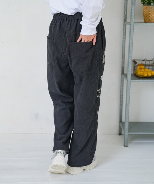 ScoLar Parity（スカラーパリティ）の「353129：ラビルとネコのスノーメモリー裏起毛パンツ（デニムパンツ・レディース・ブラック/ベージュ/ブルー・M）」の20枚目の写真