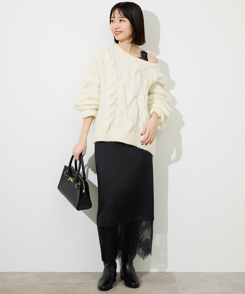 SLOBE IENA(スローブイエナ)の「《WEB限定カラー有り/追加》レースサテンワンピース(ワンピース・レディース・ブラック/アイボリー/ベージュ・FREE)」の18枚目の写真