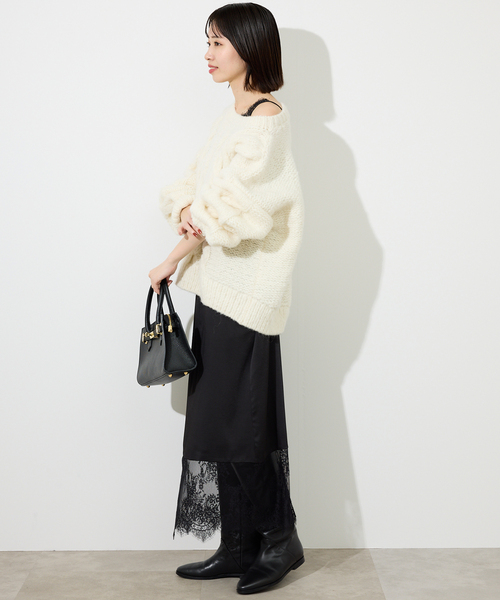 SLOBE IENA(スローブイエナ)の「《WEB限定カラー有り/追加》レースサテンワンピース(ワンピース・レディース・ブラック/アイボリー/ベージュ・FREE)」の22枚目の写真
