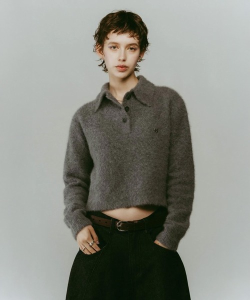 CONZ(コンズ)の「fox over polo-neck knit(ニット/セーター・レディース・ブラック/ベージュ/グレー・FREE)」の3枚目の写真
