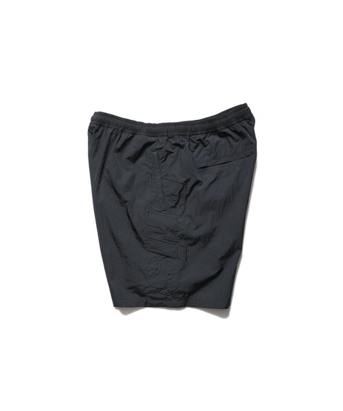 F.C.Real Bristol(エフシーレアルブリストル)の「BIG LOGO NYLON EASY SHORTS(その他パンツ・メンズ・ブラック/ブルー/レッド/オフホワイト・XX-LARGE/X-LARGE/LARGE/MEDIUM/SMALL)」の6枚目の写真